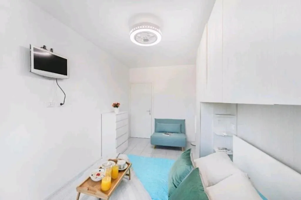 Blue, Relax Con Piscina E Garage Βίλα Σιρμιόνε Σπίτι διακοπών