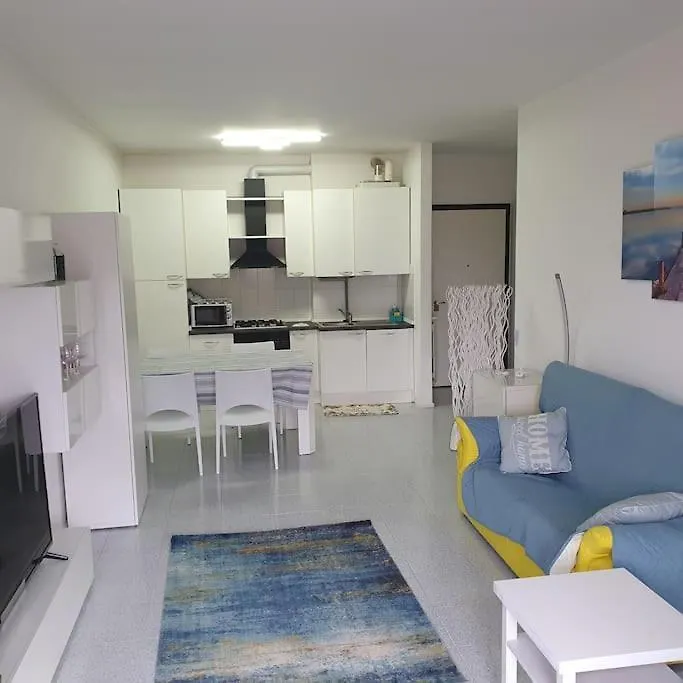Blue, Relax Con Piscina E Garage Βίλα Σιρμιόνε 0*,  Ιταλία
