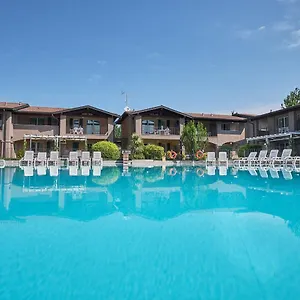 Villaggio Turistico Lugana Marina Lejlighedshotel